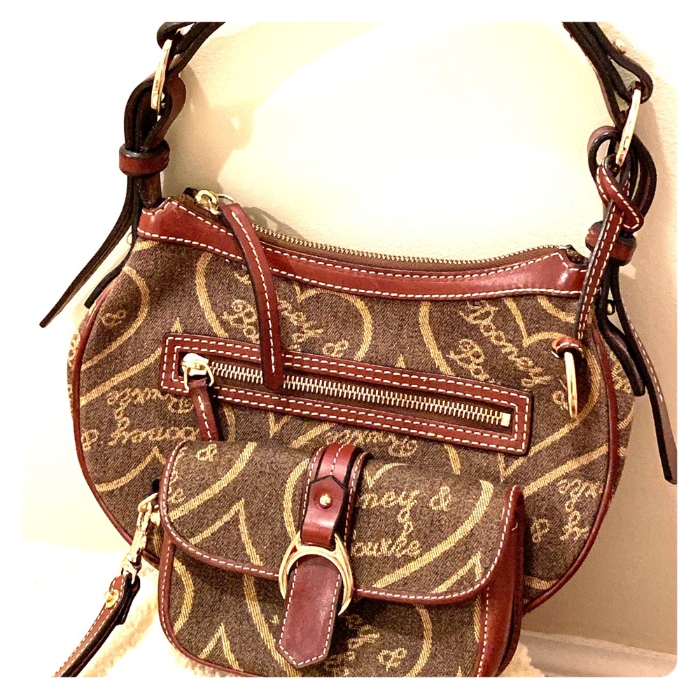 Rooney & Burke with mini wristlet Purse -Authentic Items barely worn